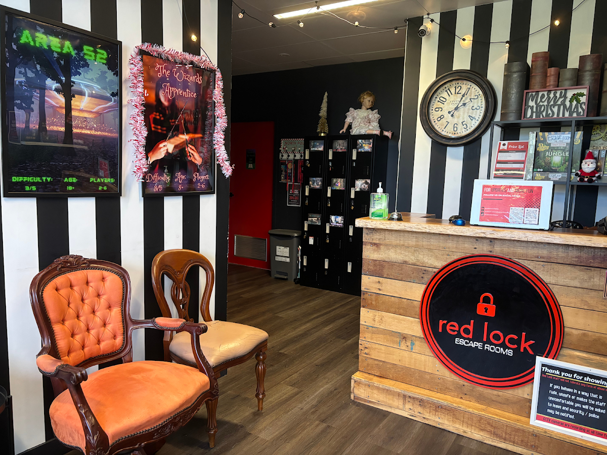 Red Lock Escape Rooms