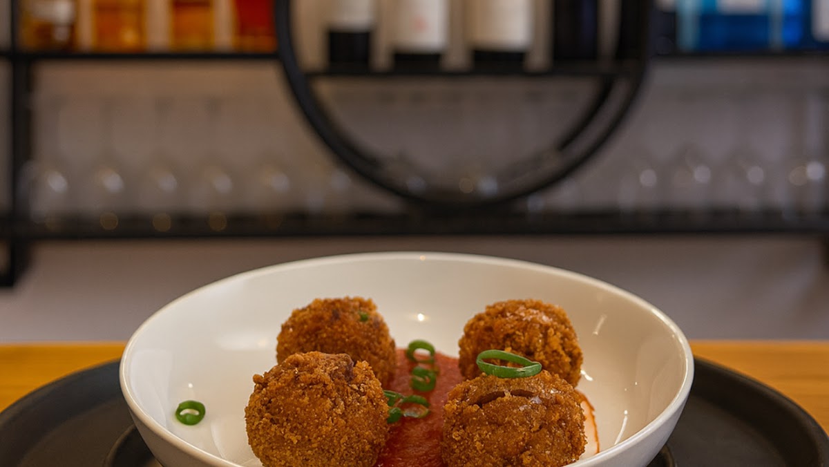Off Tap Tapas Marcoola